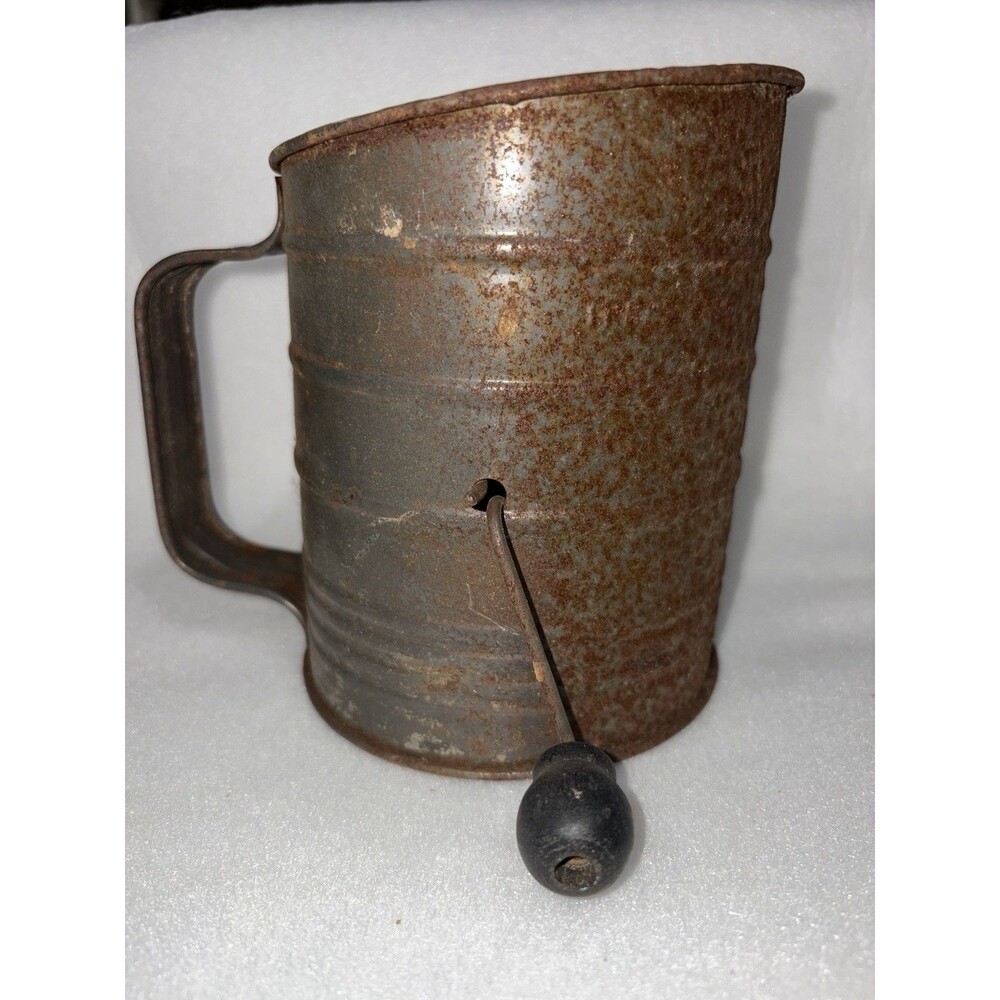 Bromwell's Vintage Metal Flour Sifter 3-Cup Kitchen Tool Primitive Farmhouse USA
